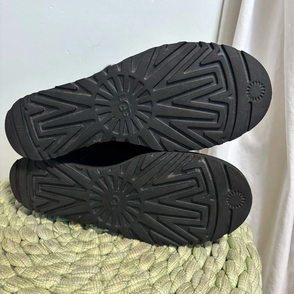 UGG Black Suede Classic Femme Toggle Hidden Wedge Boot Size 9.5